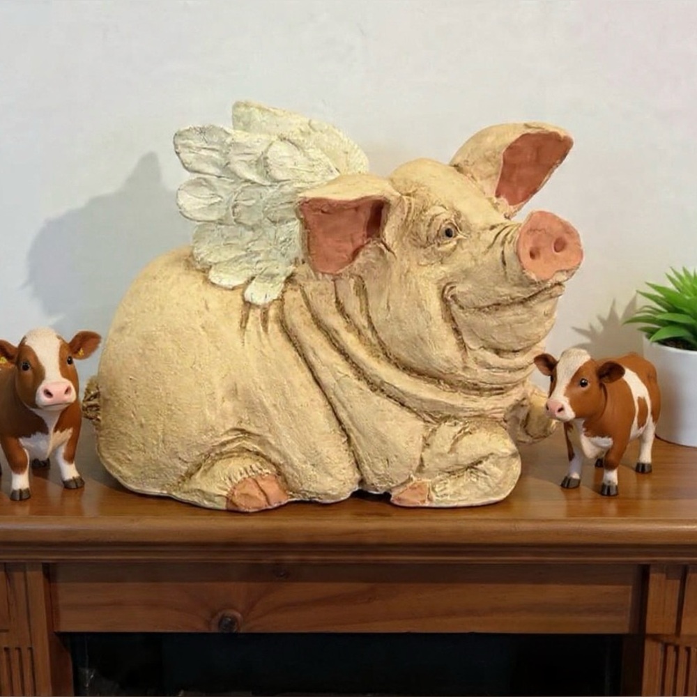 Telle M. Stein When Pigs Get Wings 2005 Art Decor Hog Figurine (Resin)